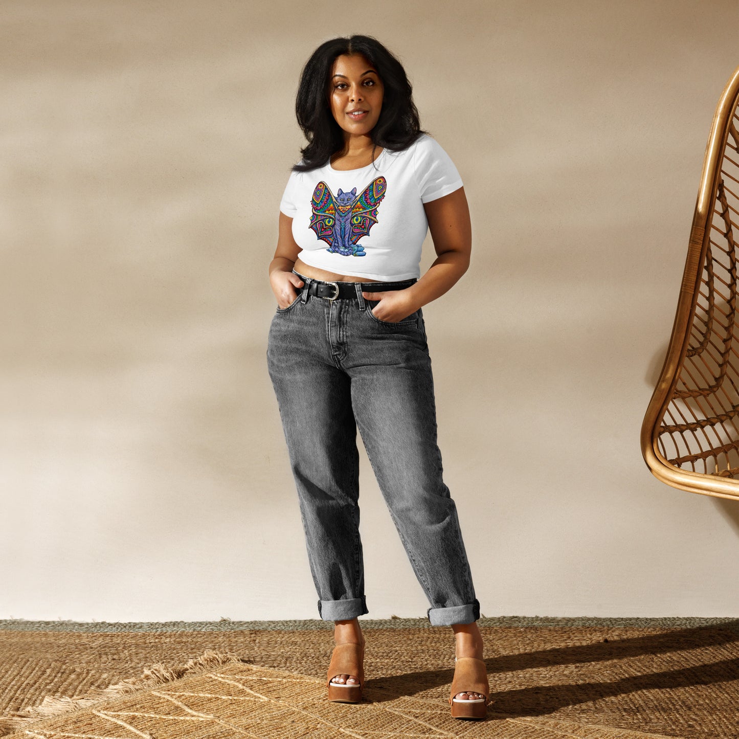"Lyran Love" Crop Tee